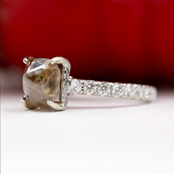 5.14 Carat Rough Diamond Engagement Ring - Picture 4 of 10